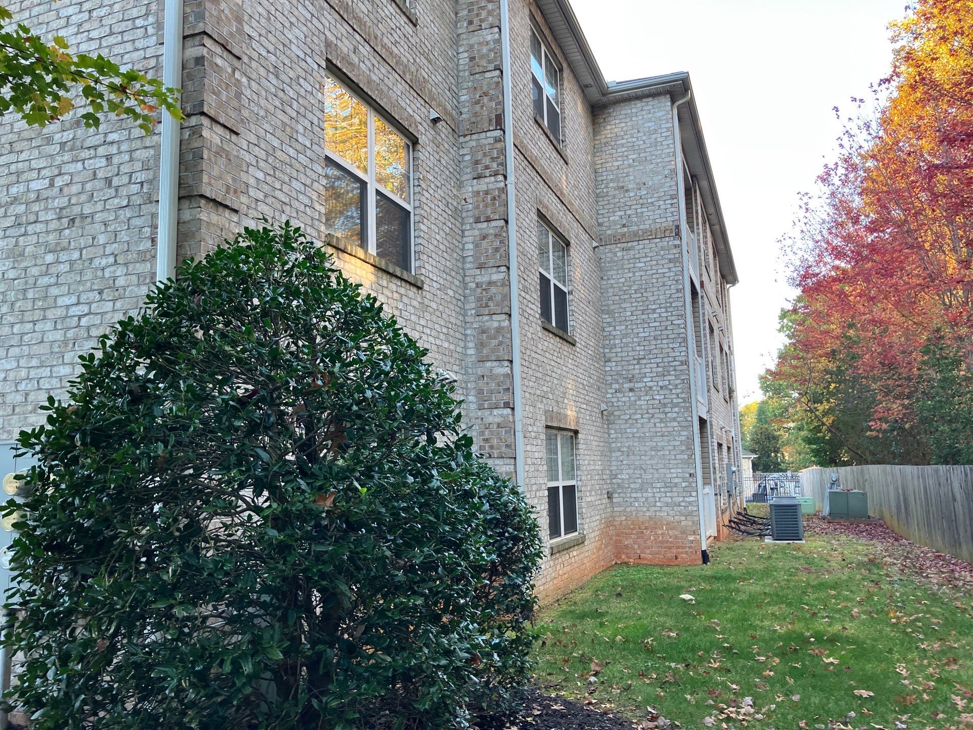 gutter installation on apartment complex