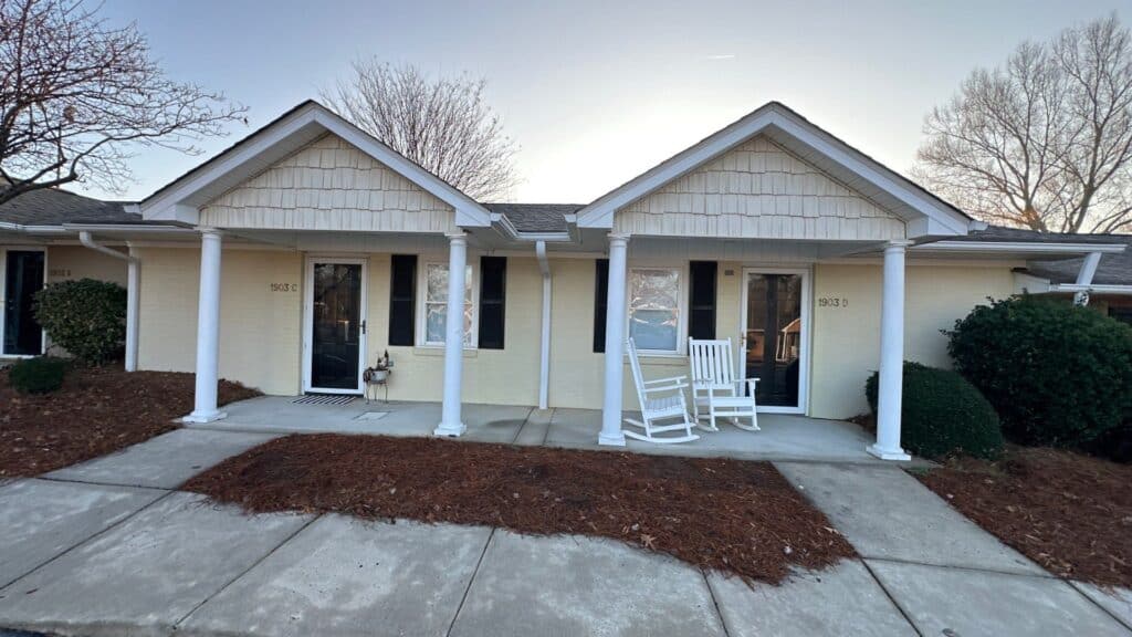 roof installation on townhomes
